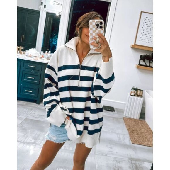 FREE PEOPLE Coastal Stripe Pullover in Champagne Navy Combo Size Medium - Picture 3 of 16